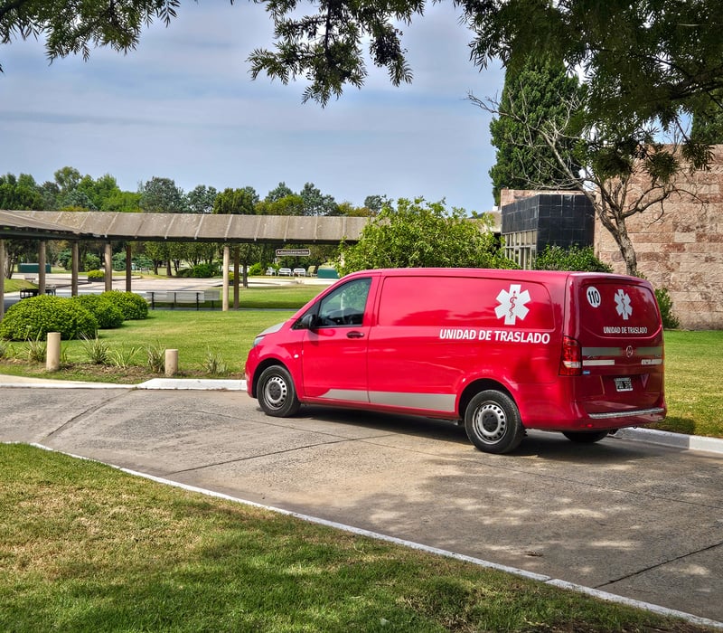 Lateral del móvil de traslados Despedida Simple